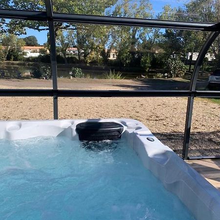 Maison Avec Jacuzzi Proche Plages Avrillé Esterno foto