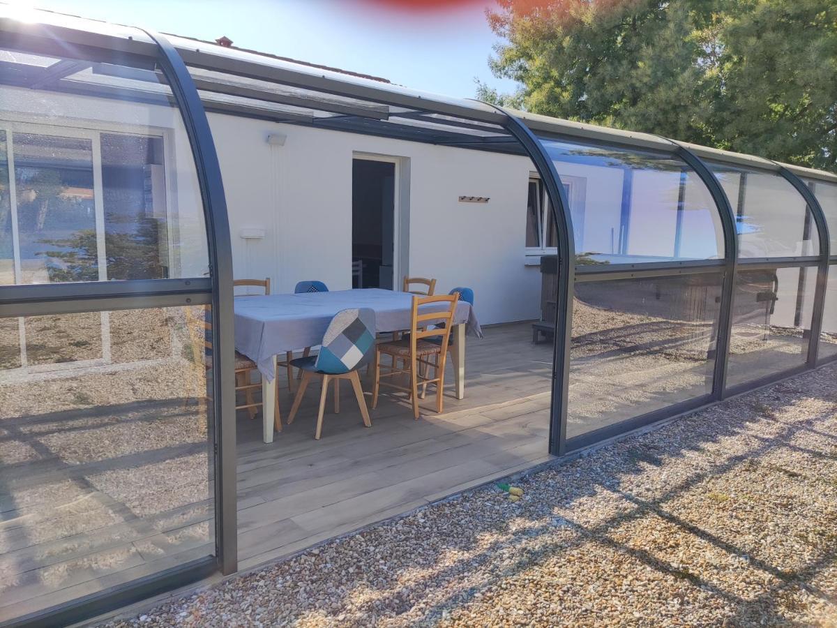 Maison Avec Jacuzzi Proche Plages Avrillé Esterno foto